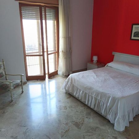 Affittacamere Girasole Montesarchio Ngoại thất bức ảnh